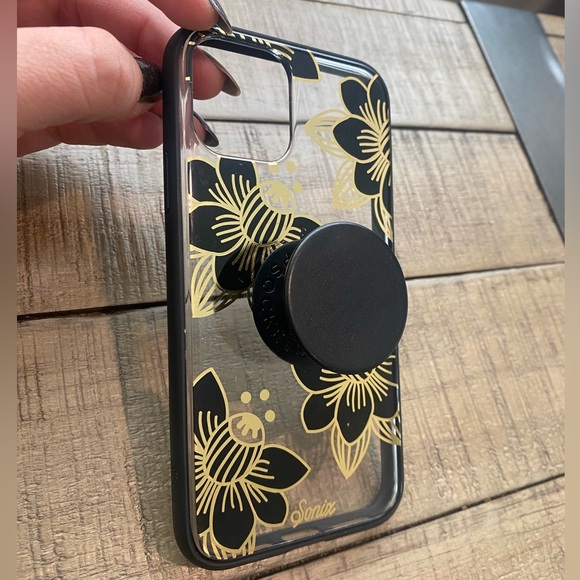 iPhone 11 Pro Sonix Case Black & Gold Flowers - Picture 2 of 3